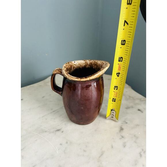 Vintage Hull Pottery Brown Drip Glazed Creamer USA Oven Proof 4.5” Tall Vase - Picture 5 of 11